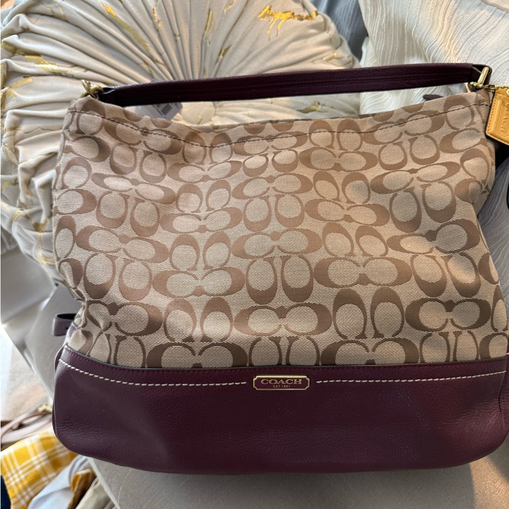 Coach Signature Canvas Shoulder Bag in Beige with Burgundy Trim - Picture 3 of 7